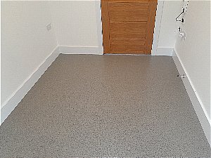 LIGHT AND NEUTRAL FLOORING